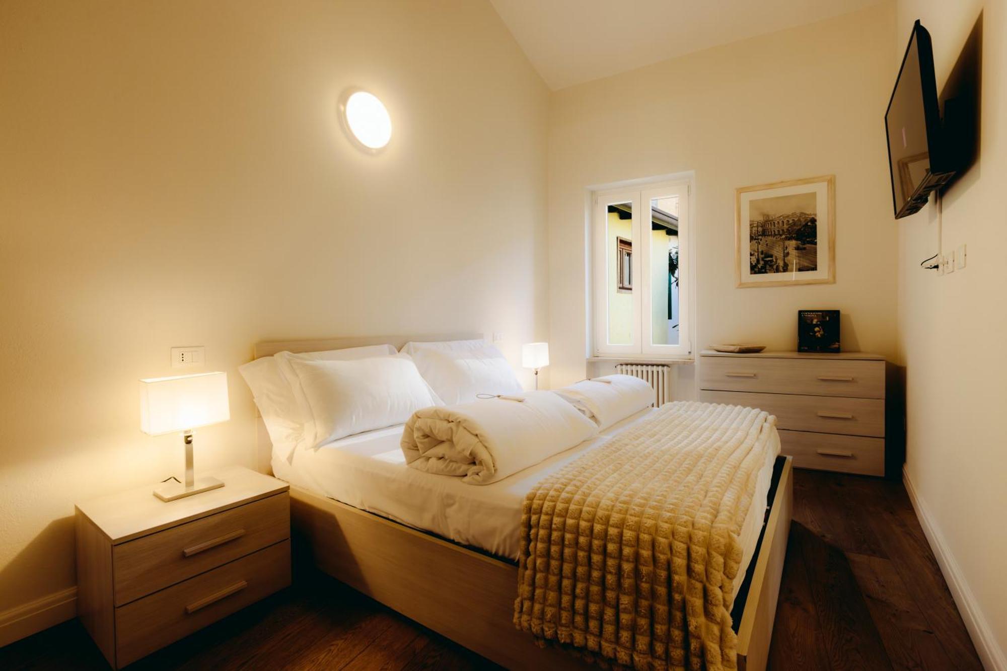 Eap Suites, Верона Екстер'єр фото